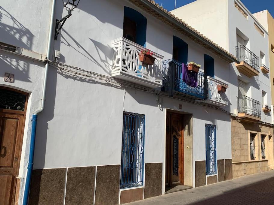 Ca Corrales: Como En La Playa, Pero En El Pueblo Calpe Zewnętrze zdjęcie
